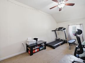 180 Ashburnham St, Fitchburg MA 01420