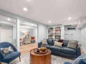 6 Hale Place, Medfield MA 02052