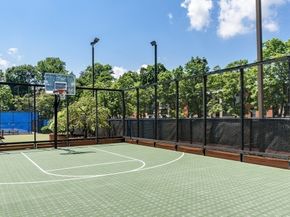 33 Pond Ave 1213, Brookline MA 02445