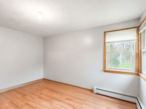 7 Leslie Lane, Millbury MA 01527