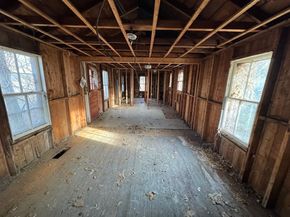 44 Thirteenth St, Wareham MA 02532