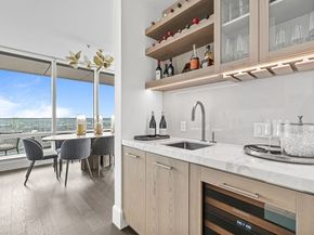 430 Stuart St 31A, Boston MA 02116