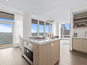 430 Stuart St 31A, Boston MA 02116