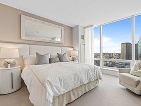 430 Stuart St 31A, Boston MA 02116