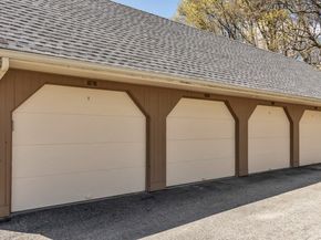 35 Essex Green Lane D, Peabody MA 01960