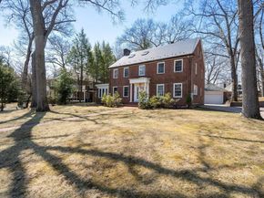 29 Gammons, Newton MA 02468