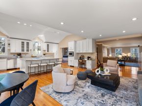 29 Gammons, Newton MA 02468