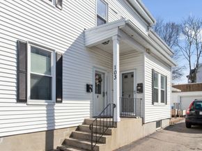 103 Cushing St 4, Waltham MA 02453