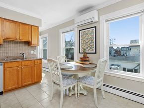 103 Cushing St 4, Waltham MA 02453