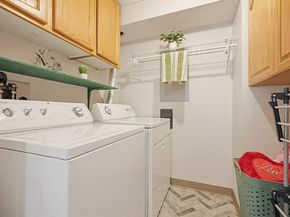 112 Heritage Dr 112, Northbridge MA 01588