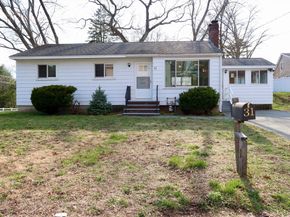 31 Mohawk, Burlington MA 01803