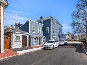 32 Market St, Newburyport MA 01950