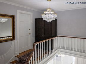 32 Market St, Newburyport MA 01950