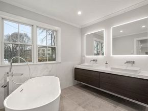 148 Kent St 148, Brookline MA 02445