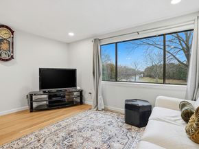 157 Leland Farm Rd 157, Ashland MA 01721