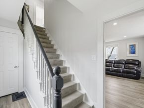 7 Cherry St, Southborough MA 01745