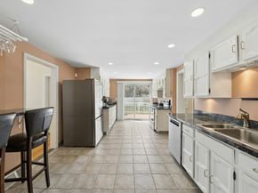 217 Cordaville Rd, Southborough MA 01772