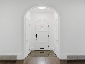 98 Carlton St, Brookline MA 02446
