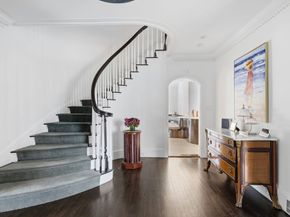 98 Carlton St, Brookline MA 02446
