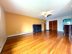 14 Governors St, Worcester MA 01606