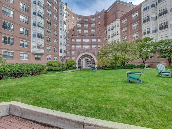 150 Staniford Street PH9, Boston MA 02114