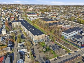 30 Franklin St 327, Malden MA 02148