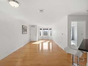 30 Franklin St 327, Malden MA 02148