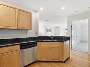 30 Franklin St 327, Malden MA 02148