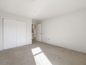 30 Franklin St 327, Malden MA 02148
