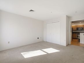 30 Franklin St 327, Malden MA 02148