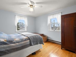 75 Pilgrim Ave, Wareham MA 02571