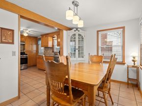 75 Pilgrim Ave, Wareham MA 02571