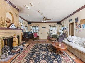 64 Central St, Marshfield MA 02020