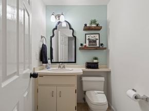 632 Washington St G6, Braintree MA 02184