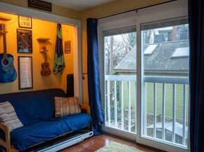 394 Essex St 3, Salem MA 01970