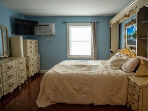 394 Essex St 3, Salem MA 01970