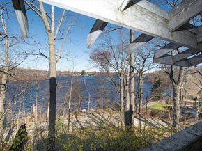 86 Westminster Rd, Weymouth MA 02189