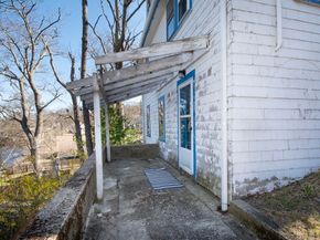 86 Westminster Rd, Weymouth MA 02189