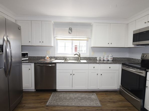 17 Birch Street, Rockland MA 02370