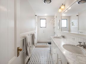 24 Ellsworth Ave 1, Cambridge MA 02139