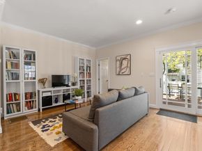 73 Oak Ave 1, Newton MA 02465