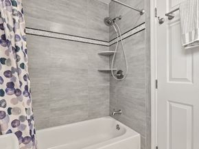 73 Oak Ave 1, Newton MA 02465