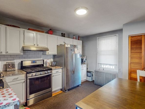 17-19 Crafts St, Newton MA 02458