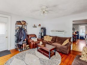 17-19 Crafts St, Newton MA 02458