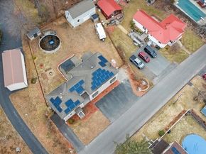12 Bylund Ave, Auburn MA 01501