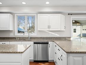 12 Bylund Ave, Auburn MA 01501