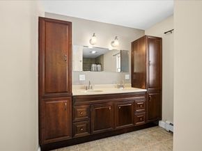 12 Bylund Ave, Auburn MA 01501
