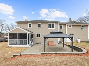 12 Bylund Ave, Auburn MA 01501