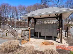 20 N Stone Mill Dr 1026, Dedham MA 02026