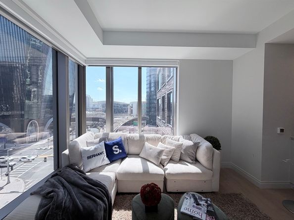 135 Seaport Blvd 708, Boston MA 02210